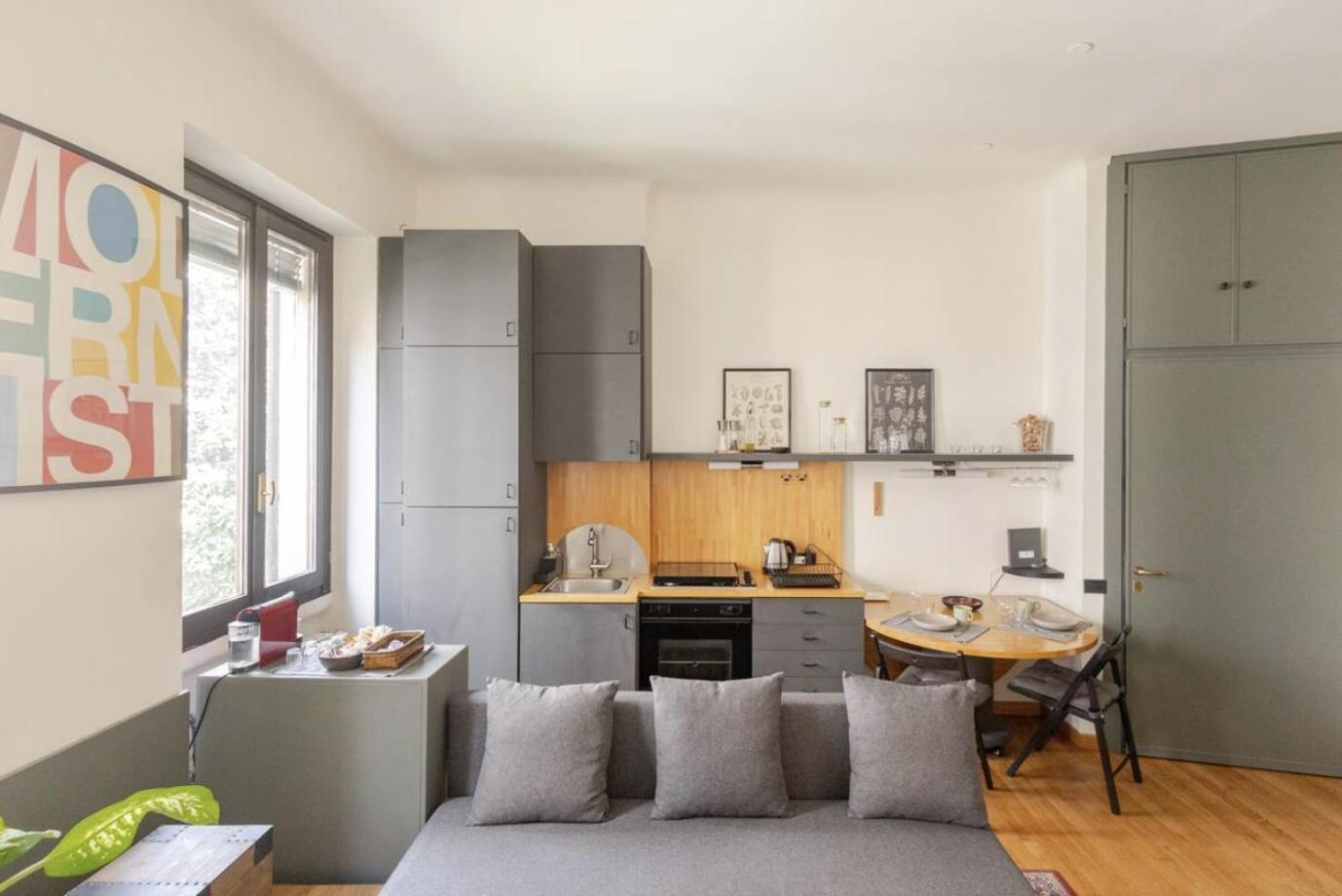 • Grazioso Appartamento Tra City Life E San Siro •  Milan Luaran gambar